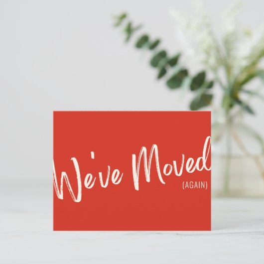 赤いスクリプモダント引っ越しましたの移動アナウンス ポストカード (スタンド正面)
