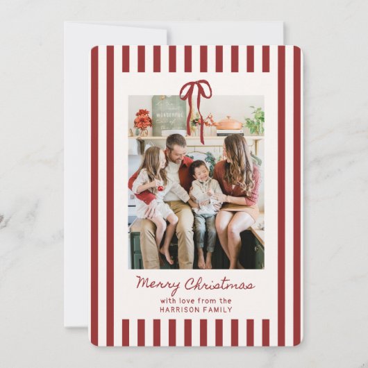 赤いストライプの家族の写真クリスマスカード 招待状 (正面)