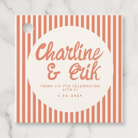 赤いストライプの手書きレトロ結婚の感謝 フェイバータグ (正面)