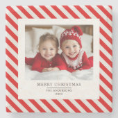 「赤いストライプクリスマスと名前の写真 ストーンコースター (正面)