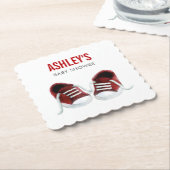 赤いスニーカー赤ちゃんシャワーのコースター、紙コースター ペーパーコースター (アングル)