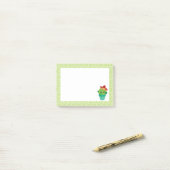 赤いソンブレロの目に微笑む、かわいい大きなサボテン ポストイット (デスク上)