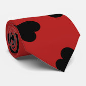 赤いタイの黒のハート ネクタイ (ロール)
