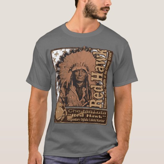赤いタカOglala Lakota Tシャツ (正面)