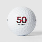 赤いチェック柄のクールなゴルファーギフト50歳の誕生日デザイン ゴルフボール (正面)