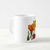 赤いチューリップと黄色い紅葉花 コーヒーマグカップ (正面左)