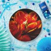 赤いチューリップの濃い背景 ペーパープレート (パーティー)