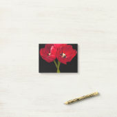 赤いチューリップの花黒い背景フローラの花 ポストイット (デスク上)