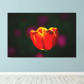 赤いチューリップの花 キャンバスプリント (インサイチュ (ウッドフロア))