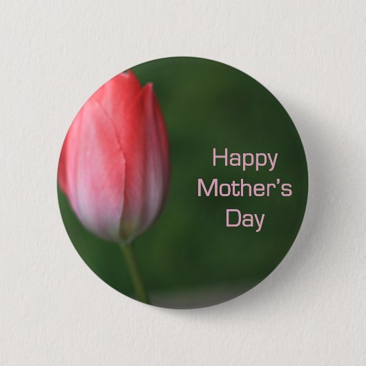 赤いチューリップの花、幸せな母の日 缶バッジ (正面)