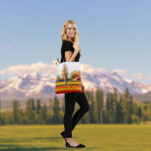 赤いチューリップフィールドと金ゴールドを散策する トートバッグ