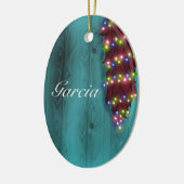 赤いチリristraの青いドアのクリスマスライト セラミックオーナメント (左)