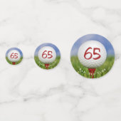 赤いティーに65th誕生日のゴルフボール コンフェッティ (正面)