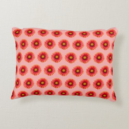 赤いデイジーの花のシームレスなパターンのアクセント枕 アクセントクッション (裏面)