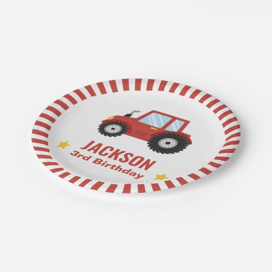 赤いトラクターボーイズの誕生日パーティー用品 ペーパープレート (アングル)