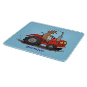 赤いトラクター漫画を運転する可愛い幸せな牛 カッティングボード (角)