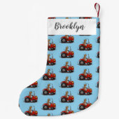 赤いトラクター漫画を運転する可愛い幸せな牛 スモールクリスマスストッキング (裏面)