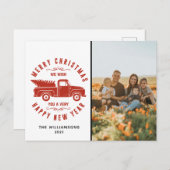 赤いトラックと木のクリスマスの写真 ホリデーシーズンのグリーティングカード シーズンポストカード (正面/裏面)