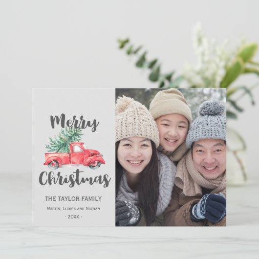 赤いトラックと木のクリスマスフォト シーズンカード (スタンド正面)