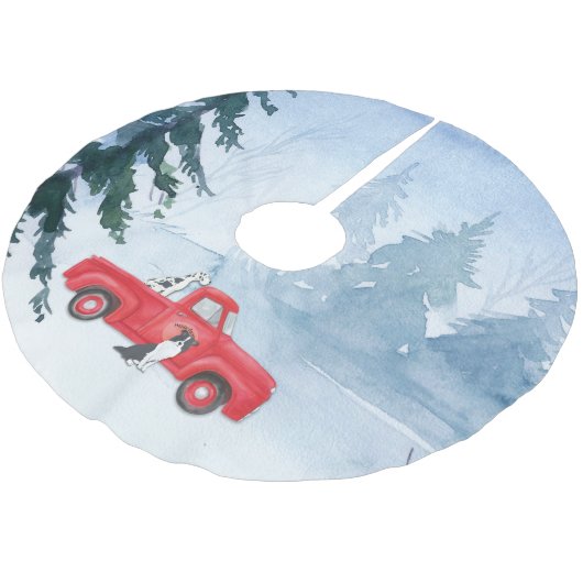 赤いトラックの犬が雪の降るクリスマス ブラッシュドポリエステルツリースカート (アングル)