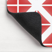 赤いトレンディー三角形パターン マウスパッド (コーナー)