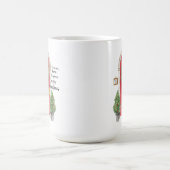 赤いドアと鉢植えの木のリースの水彩画 コーヒーマグカップ (中央)
