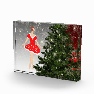 赤いドレスの美しいバレリーナ フォトブロック