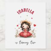 赤いドレスを着た可愛らしい小さな王女 ワインラベル (シングルラベル)