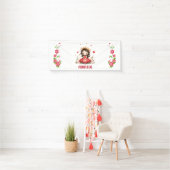 赤いドレスを着た可愛らしい小さな王女 横断幕 (インサイチュ)