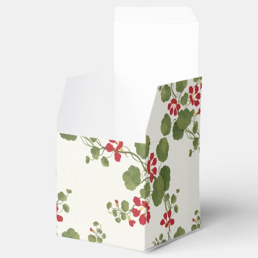 赤いナスタジウムクリーム背景 フェイバーボックス (オープン)