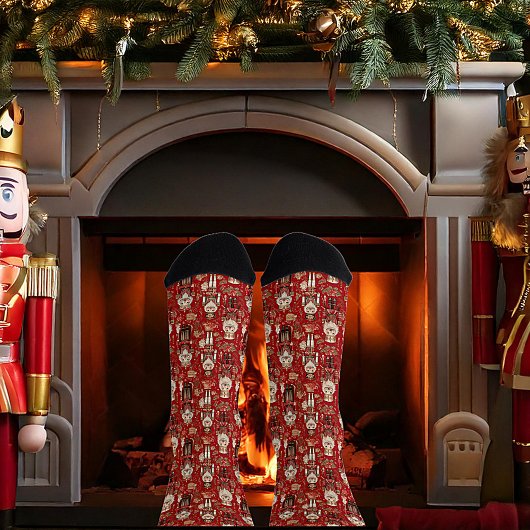 赤いナッツクラッカーのクリスマスパターン ソックス
