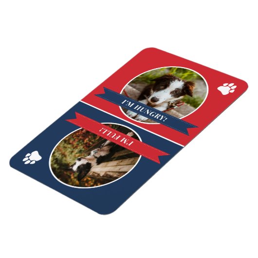 赤いネイビーブルードッグが写食べ物を与え真 マグネット (左側)