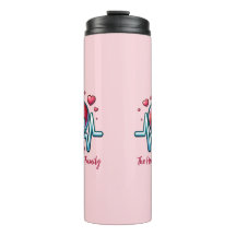 赤いハートで家族の母の心拍