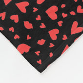 赤いハートとキス フリースブランケット (角)