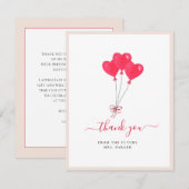 赤いハートのウェディングシャワーのフラットな感謝カード サンキューカード (正面/裏面)