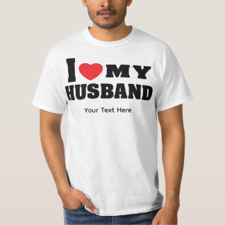 赤いハートのシンボルと "I Love My Husband" のテキスト Tシャツ
