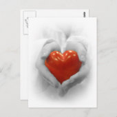 赤いハートの手の中で、私はあなたを愛する形 ポストカード (正面/裏面)