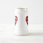 赤いハートの最も最高のなガンマTシャツおよびギフト ビールジョッキ (中央)
