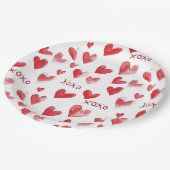 赤いハートのXOXOラブ ペーパープレート (アングル)