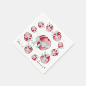 赤いハートは結婚式のために白いリボンで結ばれる スタンダードカクテルナプキン (角)