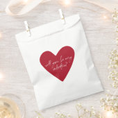 赤いハートスクリプトバレンタインデー フェイバーバッグ (クリップ留めされた状態)