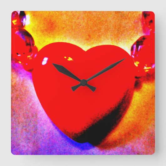 赤いハートネックレス スクエア壁時計 (正面)