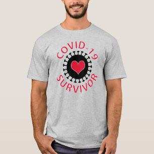 赤いハートパンデミックコロナウイルスCovid-19生存者 Tシャツ