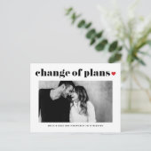 赤いハートモダン変更の計結婚画 案内ポストカード (スタンド正面)