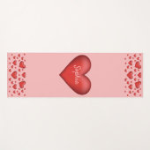 赤いハート付きカスタム文字 ヨガマット (正面(横))