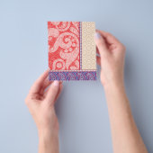 赤いハート付きカード チラシ (手)