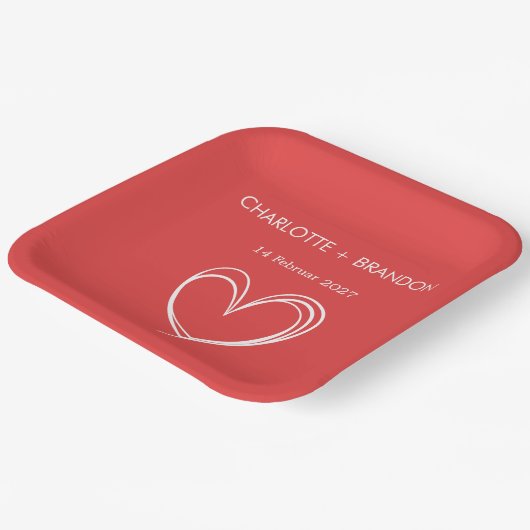 赤いハート図形の個人用設定のカップル名と日付 ペーパープレート (傾斜あり)