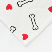 赤いハート白骨の犬または犬の恋人 フリースブランケット (角)