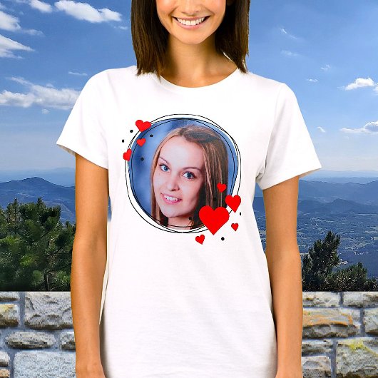 赤いハート額写真バレンタインデー Tシャツ