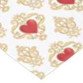 赤いハート（クラウン付き） テーブルクロス (アングル)